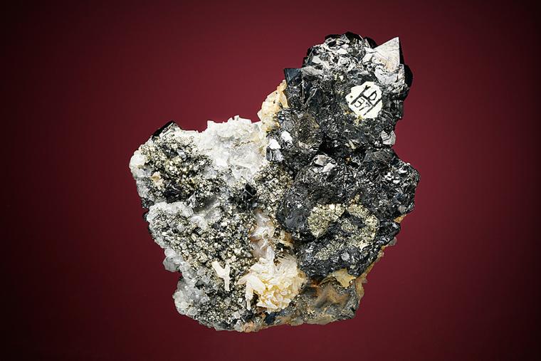 SPHALERITE with CALCITE