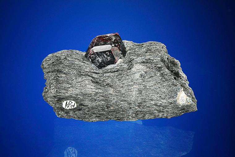 ALMANDINE