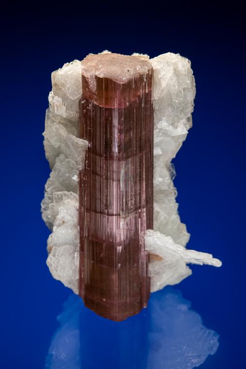 ELBAITE with ALBITE var. Cleavelandite