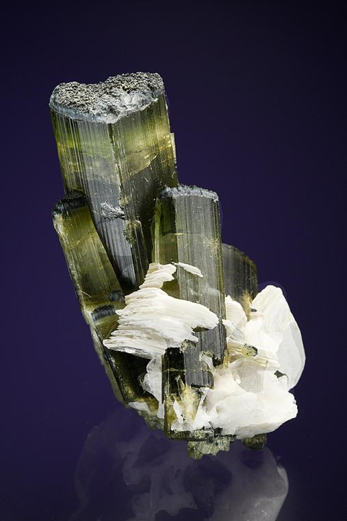 ELBAITE with MICA and ALBITE var. Cleavelandite