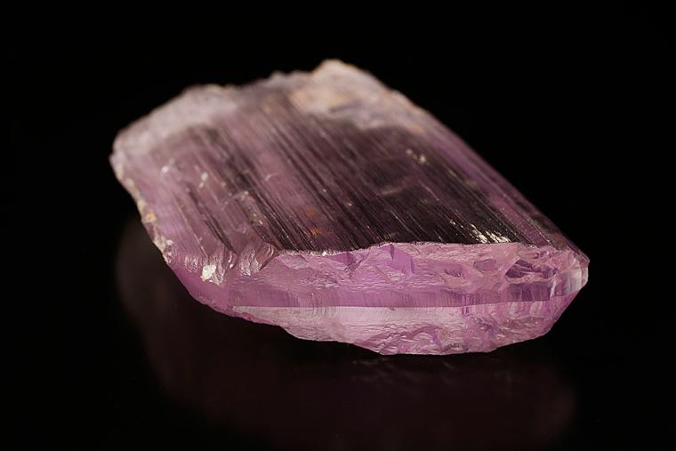 SPODUMENE var. Kunzite