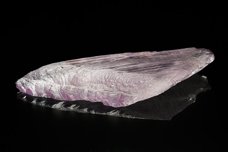 SPODUMENE var. Kunzite