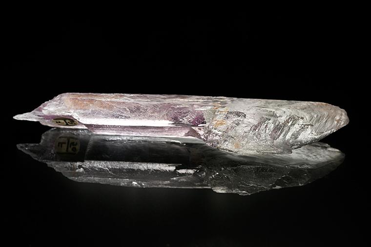 SPODUMENE var. Kunzite