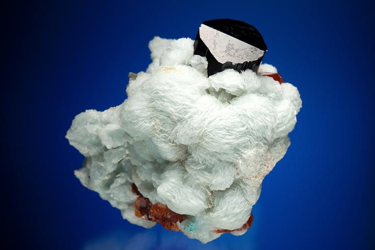 SPESSARTINE with SCHORL and ALBITE var. Cleavelandite