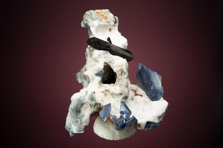 BENITOITE with NEPTUNITE