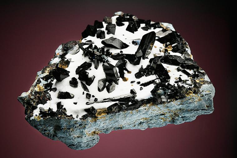 NEPTUNITE with BENITOITE