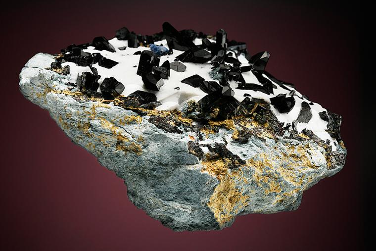 NEPTUNITE with BENITOITE