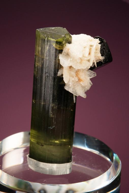 CASSITERITE with ALBITE var. Cleavelandite on ELBAITE