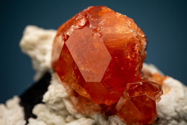 SPESSARTINE with SCHORL and ALBITE var. Cleavelandite