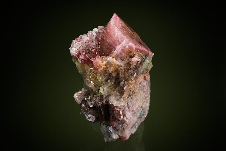 ELBAITE with LEPIDOLITE and ALBITE var. Cleavelandite
