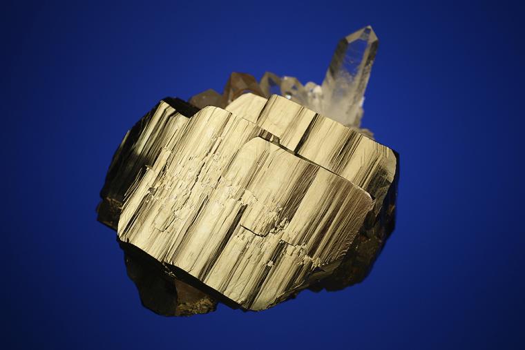 PYRITE on QUARTZ