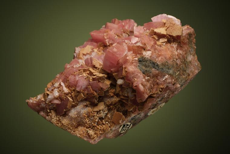 RHODOCHROSITE with QUARTZ