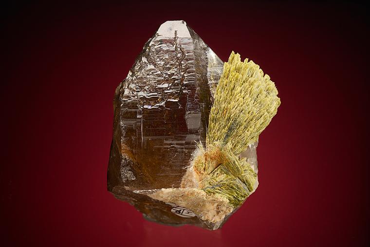 EPIDOTE on QUARTZ