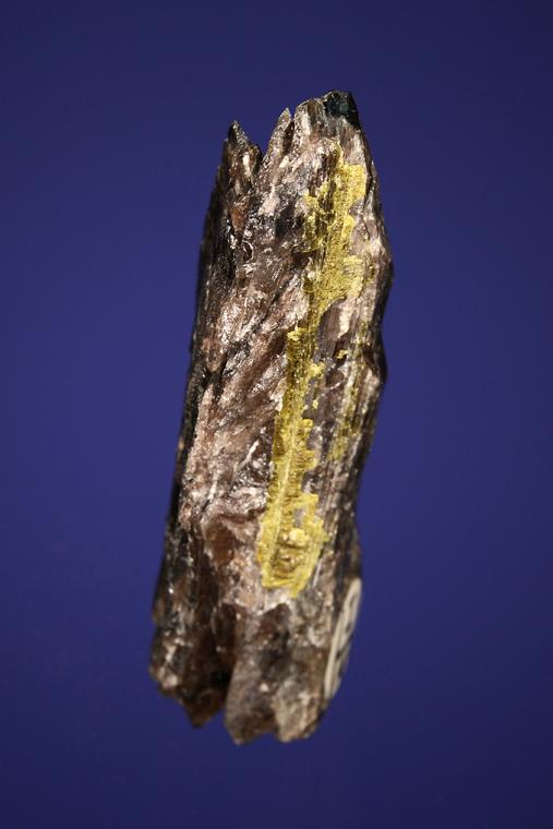 AXINITE