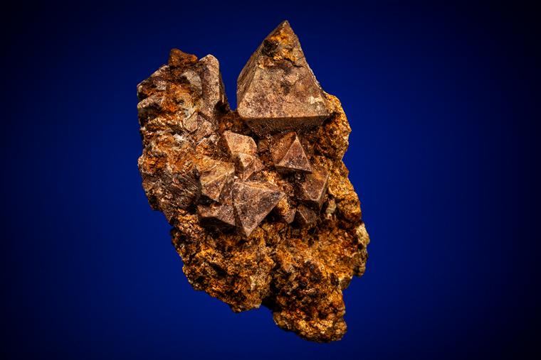STOLZITE