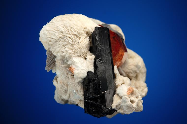 SPESSARTINE with SCHORL and ALBITE var. Cleavelandite