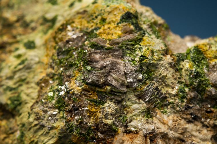 BISMUTITE with BEYERITE and NAMIBITE