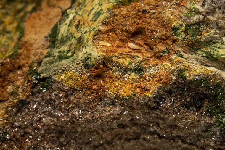 BISMUTITE with BEYERITE and NAMIBITE