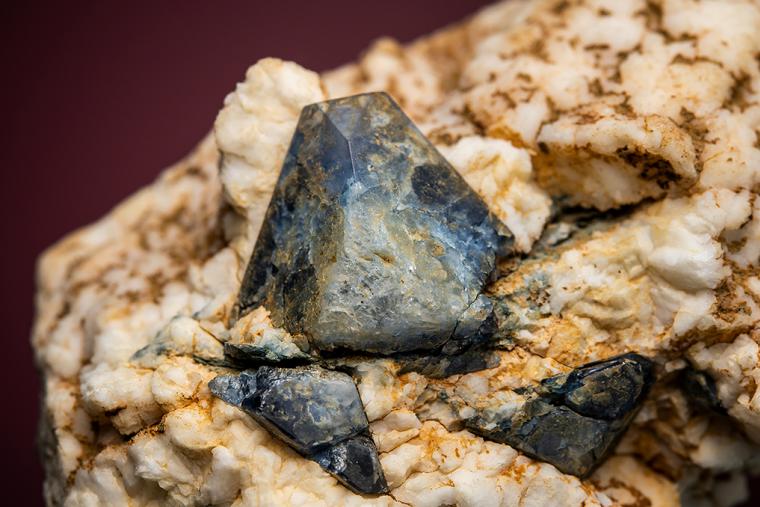 BENITOITE