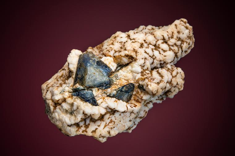 BENITOITE
