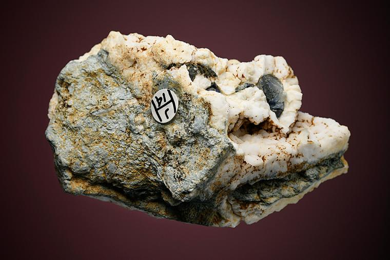 BENITOITE
