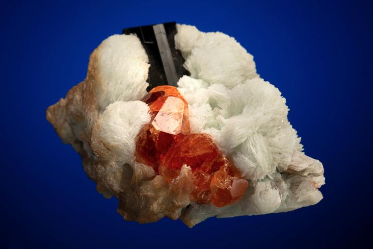 SPESSARTINE with SCHORL & ALBITE var. Cleavelandite