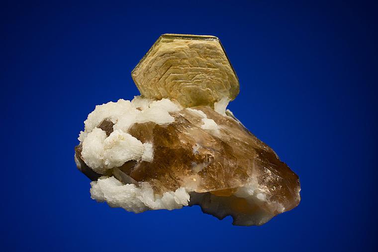 MUSCOVITE on QUARTZ and ALBITE var. Cleavelandite