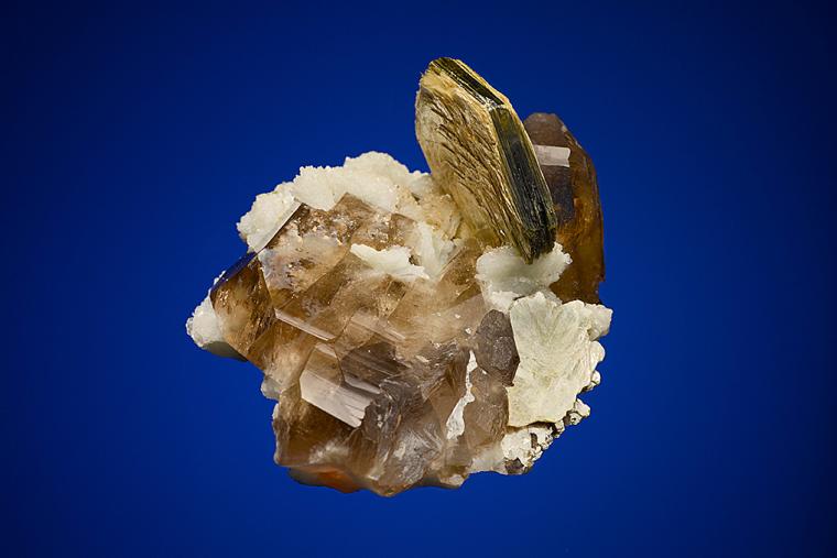 MUSCOVITE on QUARTZ and ALBITE var. Cleavelandite