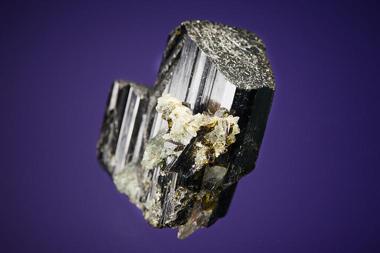 EPIDOTE