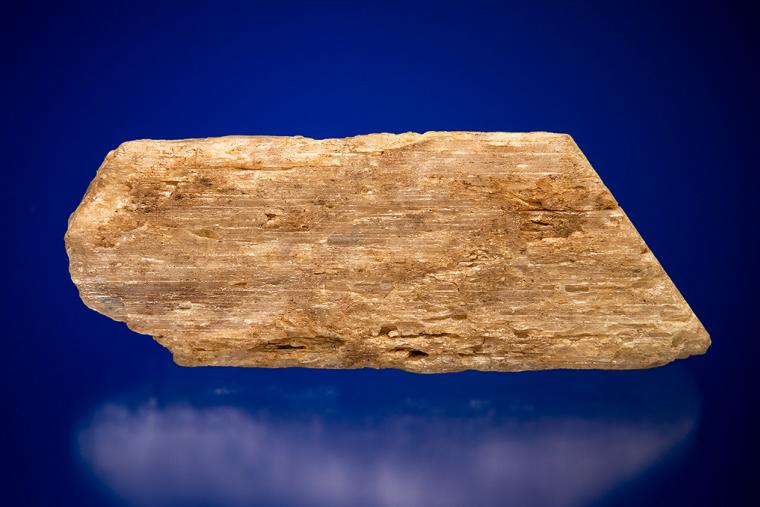 HAMBERGITE
