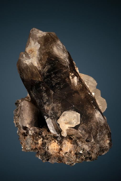 PHENAKITE on QUARTZ var. Smoky