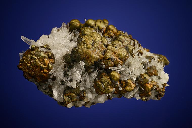 CHALCOPYRITE on QUARTZ