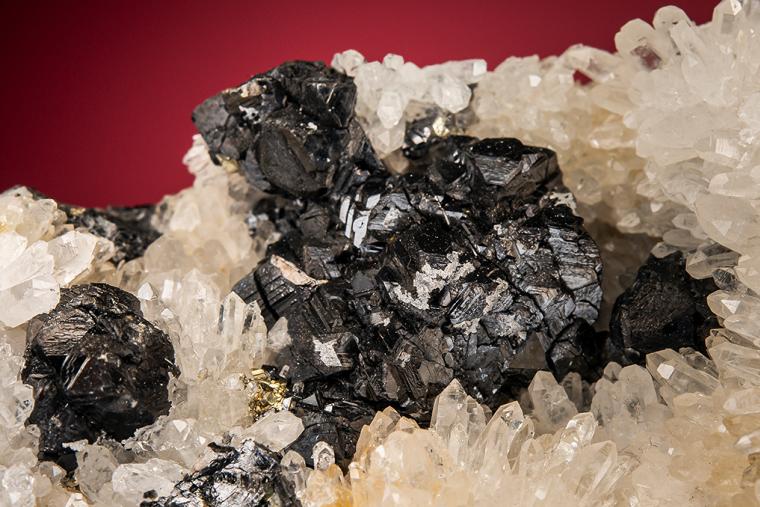 SPHALERITE on QUARTZ