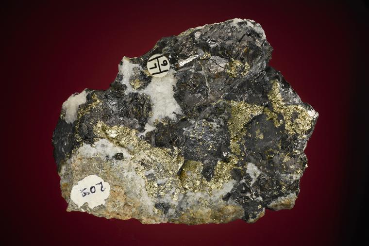 SPHALERITE on QUARTZ