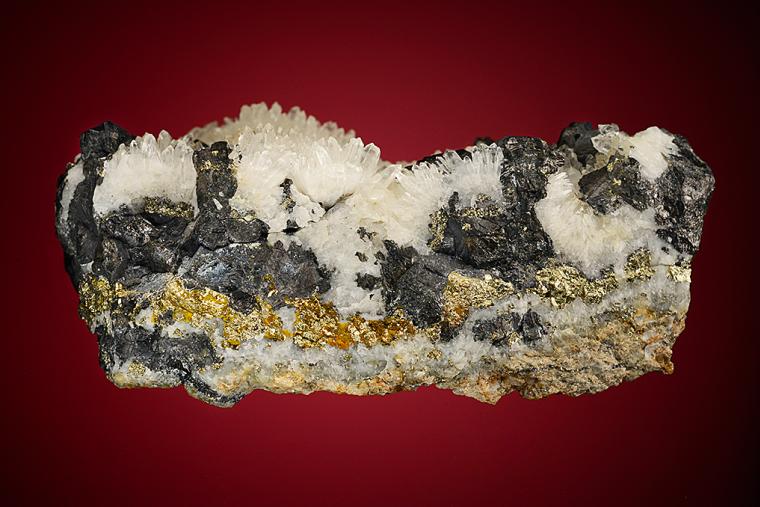 SPHALERITE on QUARTZ