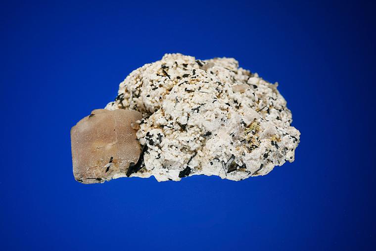 ZEKTZERITE (type locality )