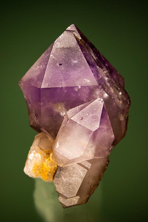 QUARTZ var. Amethyst