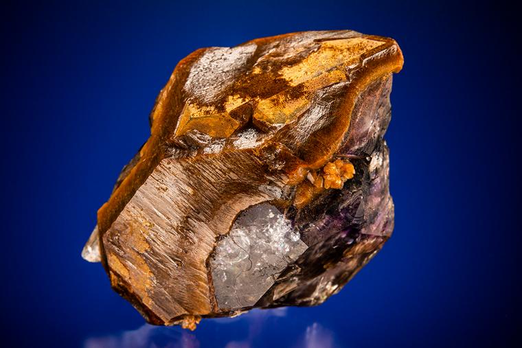 QUARTZ var. Onegite on QUARTZ var. Amethyst