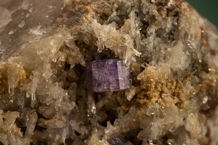 FLUORAPATITE with QUARTZ and COOKEITE