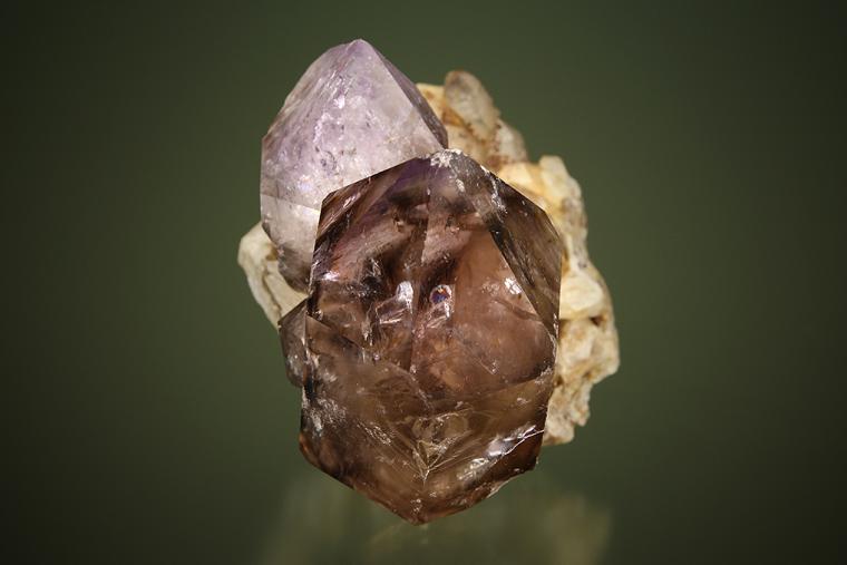 QUARTZ var. Amethyst