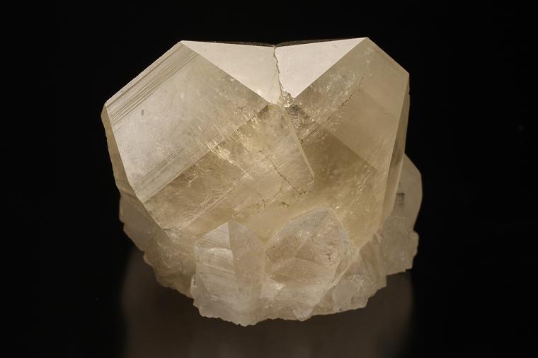 QUARTZ (Japan-law twin)