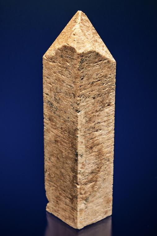 MICROCLINE (Baveno twin)