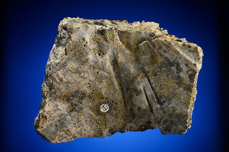 CHALCOPYRITE with SPHALERITE on QUARTZ