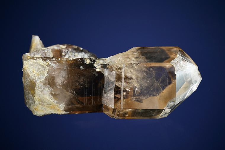 QUARTZ var. Smoky