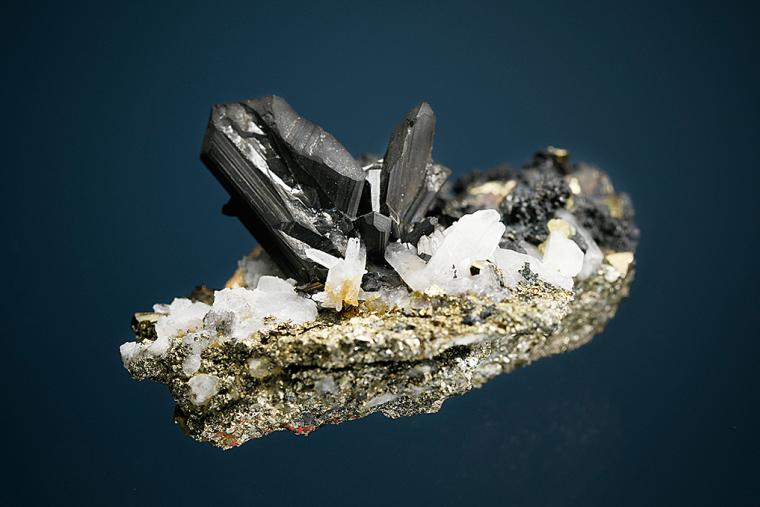 CHALCOCITE with QUARTZ on PYRITE