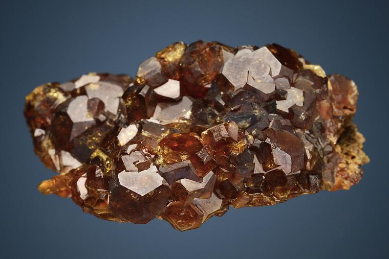 GROSSULAR var. Hessonite