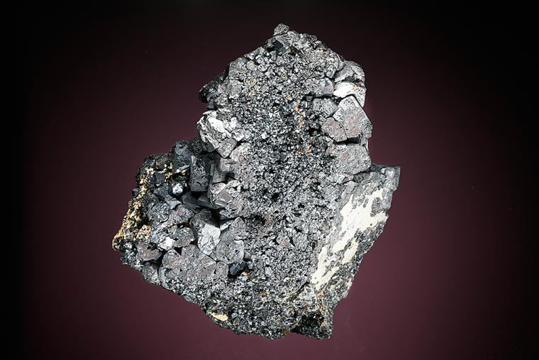 MAGNETITE