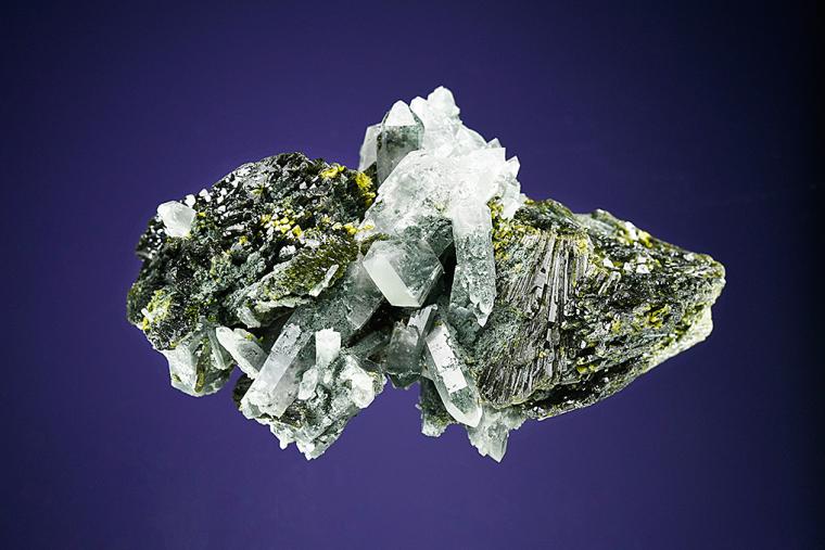 EPIDOTE with QUARTZ