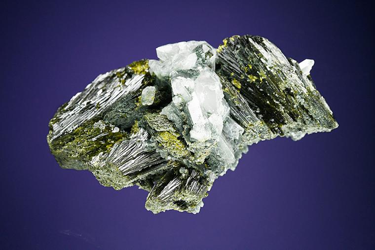 EPIDOTE with QUARTZ