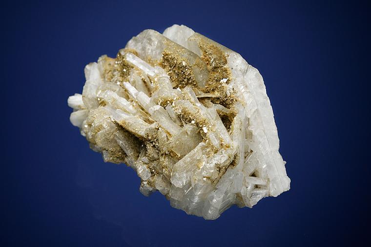 ALBITE var. Cleavelandite